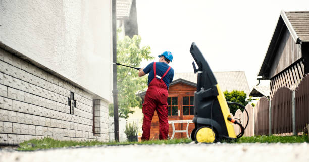Best Animal Enclosure Cleaning  in Sewaren, NJ